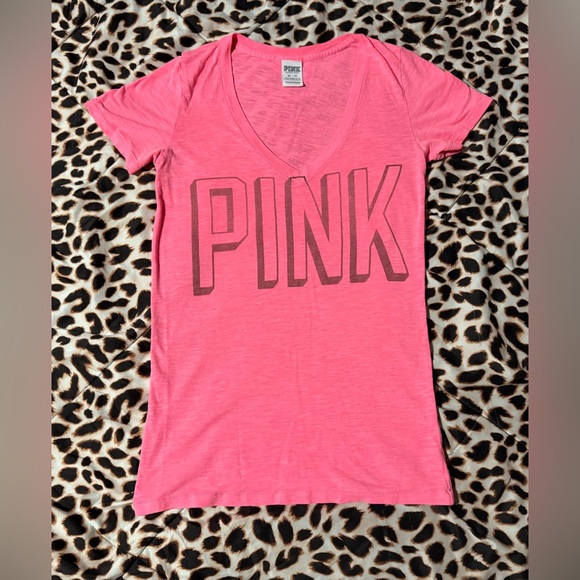 PINK Victoria's Secret Tops - 💕Victoria’s Secret PINK Top💕